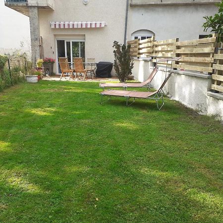 Appartement Rez De Chaussee Avec Terrasse Et Jardin Tence Eksteriør billede